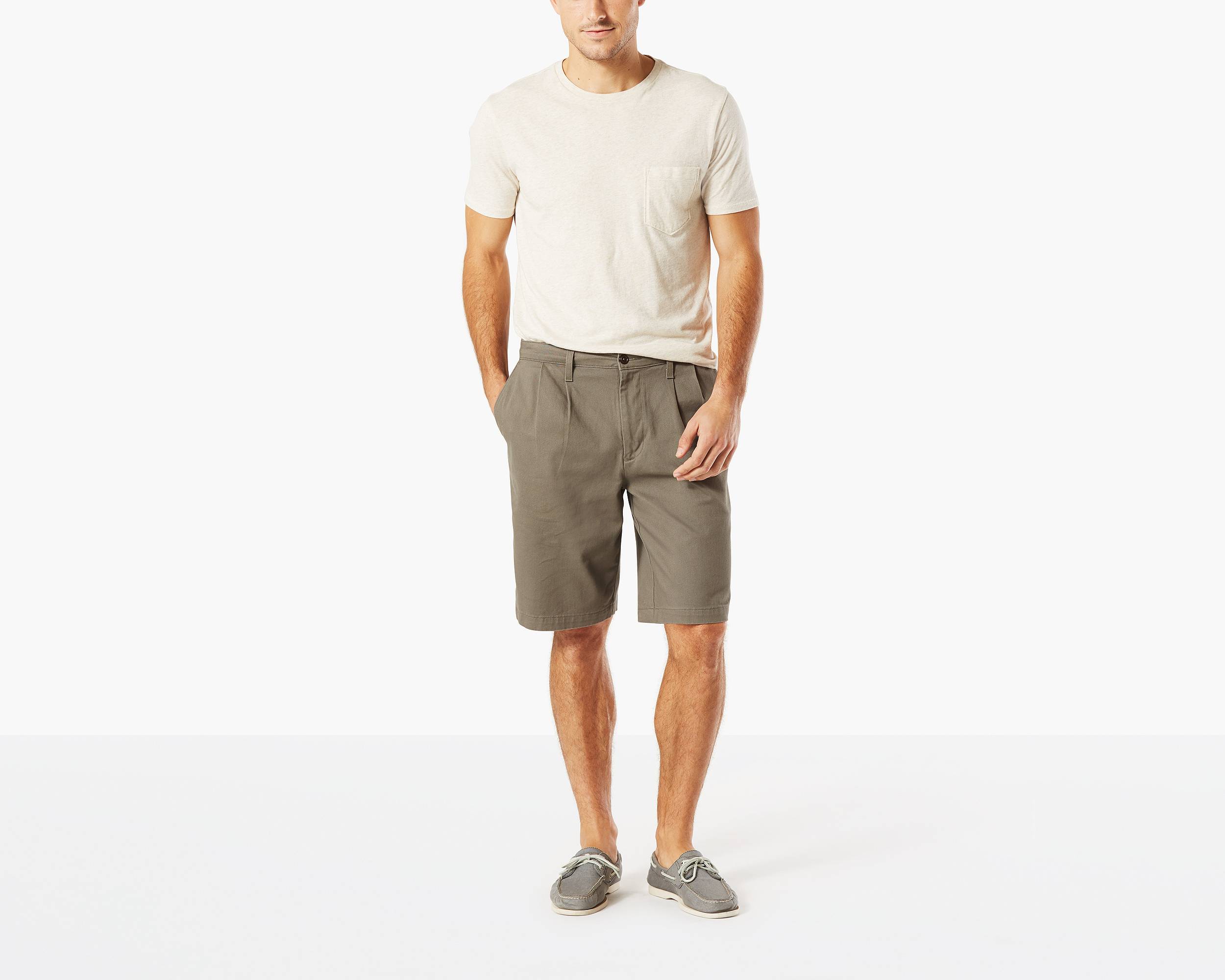 The Perfect Pleated Short, Classic Fit | OREGANO | Dockers® United ...